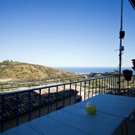 הוילה Badolato Marina Casa Annunziata, Borgo E Mare A Badolato מראה חיצוני תמונה